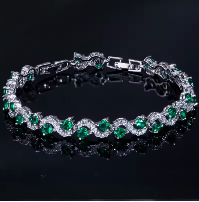 SPIRAL-STONE BRACELET